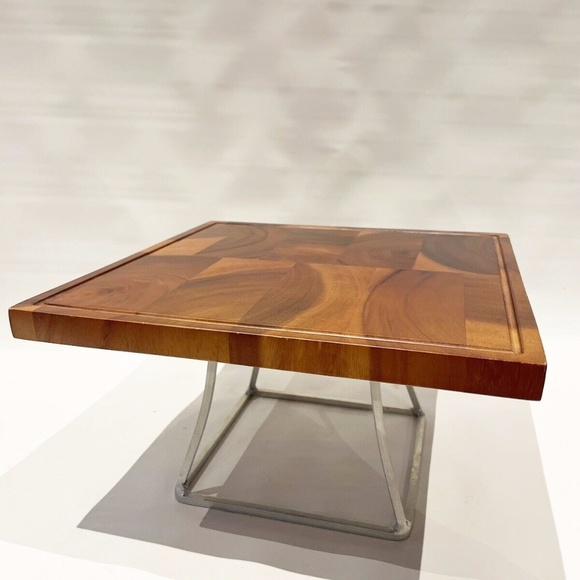 222 DECOR Other - MODERN PEDESTAL WOOD CHEESE BOARD / CAKE STAND